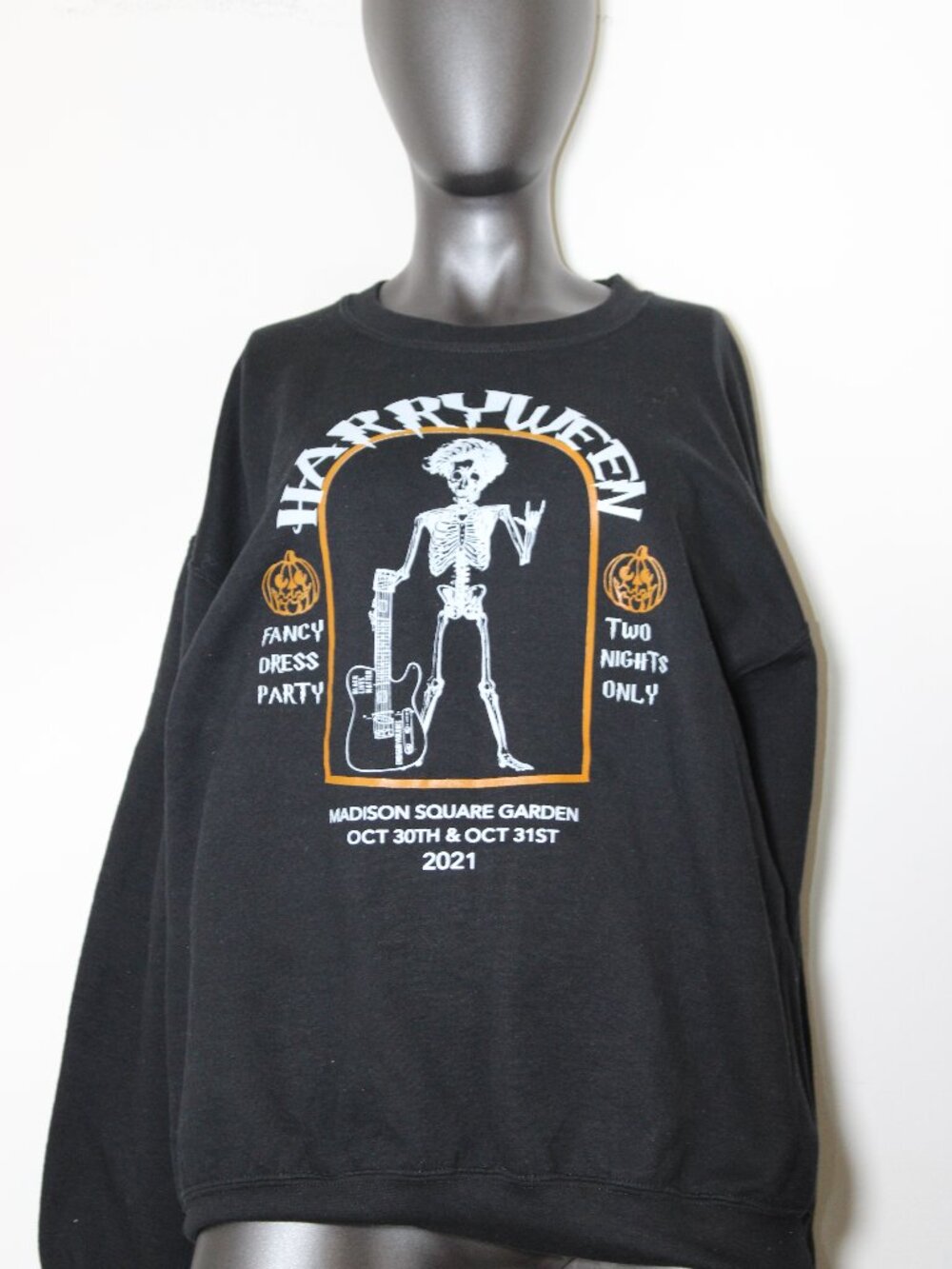 Official Harry Styles Harryween 2021 MSG Concert Crewneck Sweatshirt